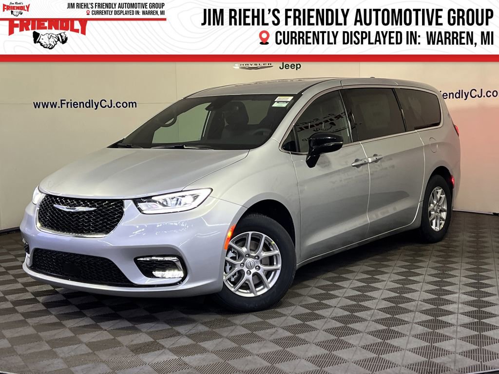 New 2026 Chrysler Pacifica Select