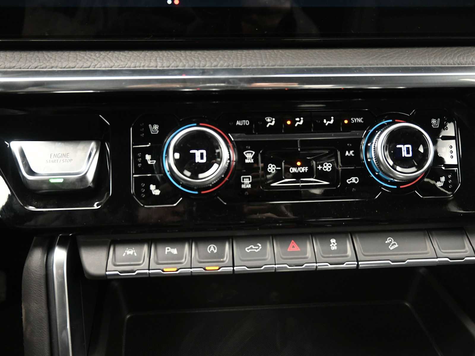 New 2026 GMC Sierra 1500 Denali w/ Denali Reserve Package AWD/4WD image 21