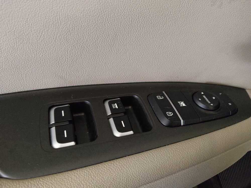 Used 2017 Kia Optima LX FWD image 27