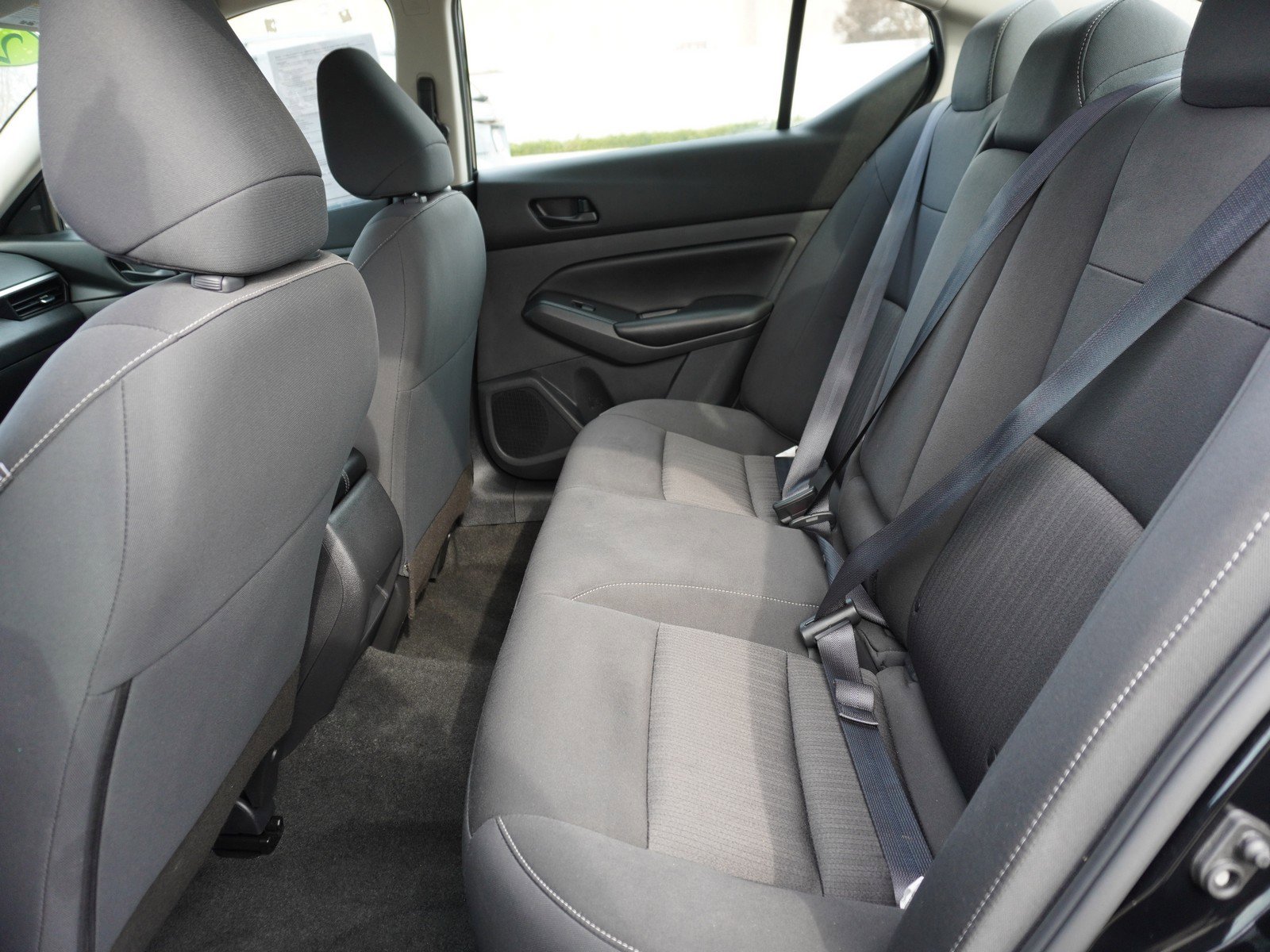 Used 2024 Nissan Altima 2.5 S image 11