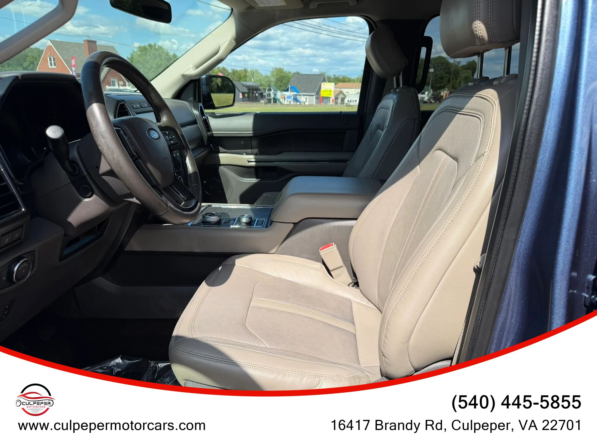 Used 2018 Ford Expedition Limited w/ Equipment Group 301A AWD/4WD image 7