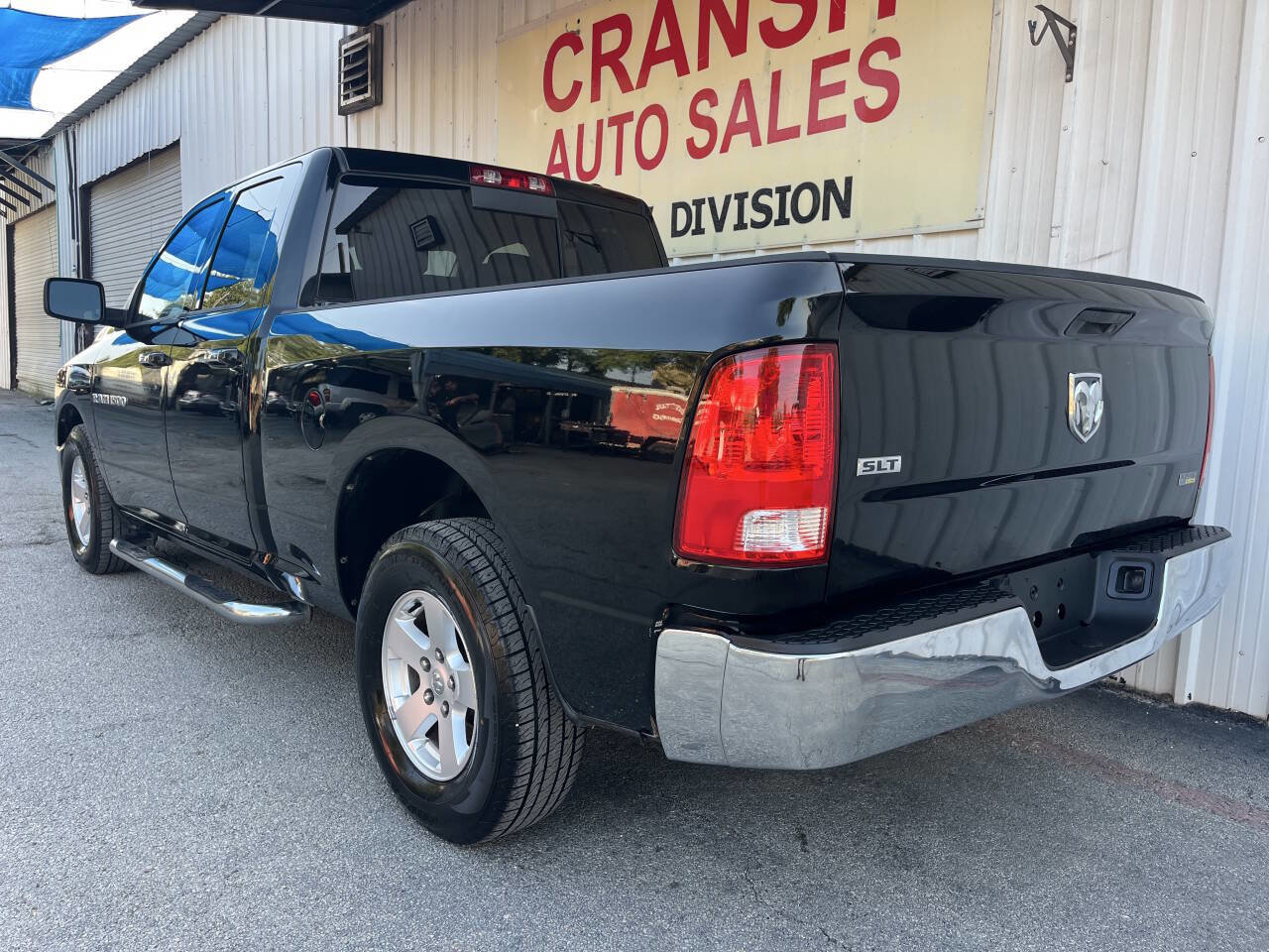 Used 2012 RAM 1500 Classic SLT image 6