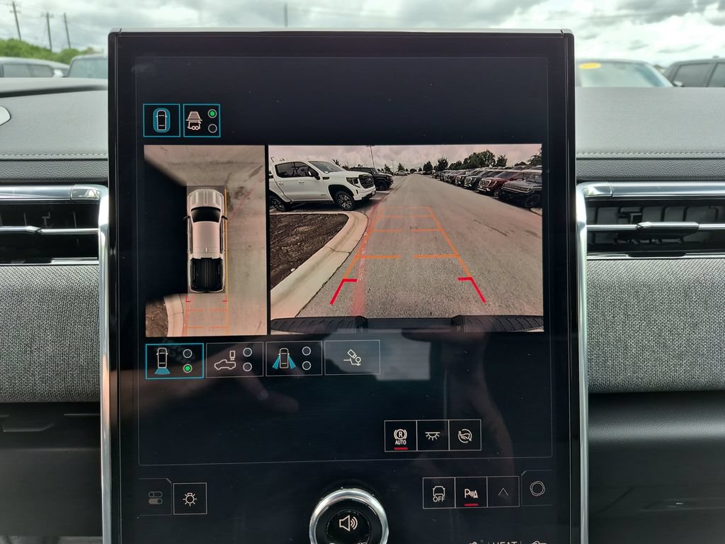 New 2026 GMC Sierra EV Elevation w/ LPO, Elevation Dark Package AWD/4WD image 28