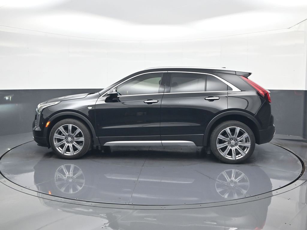 Used 2023 Cadillac XT4 Premium Luxury FWD image 4