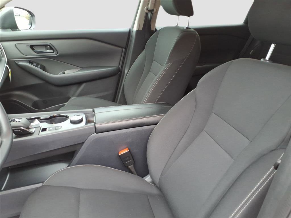 Certified 2025 Nissan Rogue S image 11