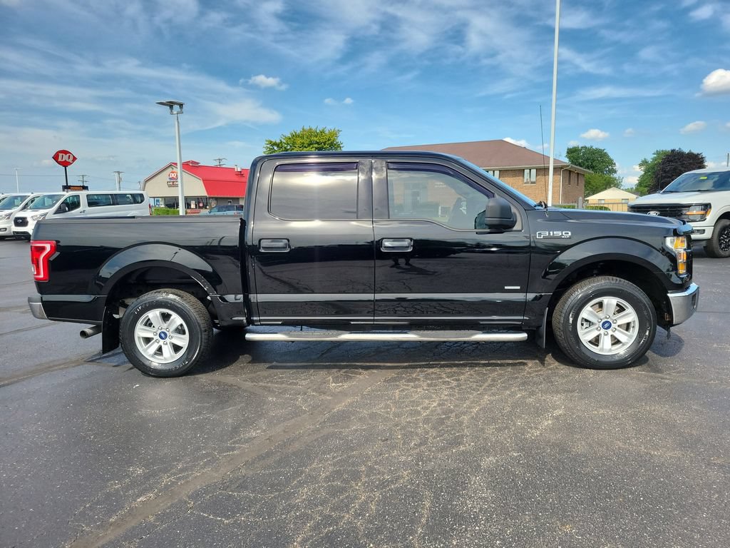 Used 2016 Ford F150 XLT w/ Trailer Tow Package RWD image 3