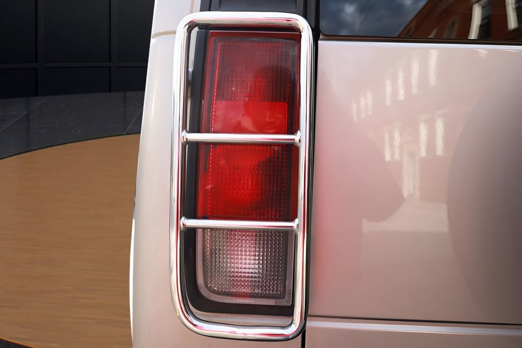 Used 2005 HUMMER H2 w/ Preferred Equipment Group image 20