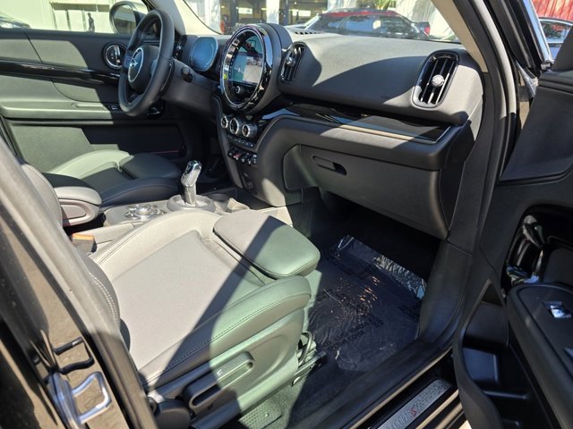 Used 2023 MINI Cooper Countryman S image 32