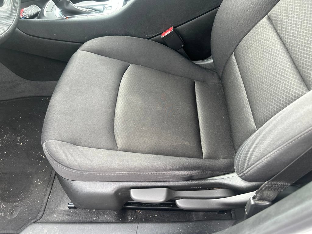 Used 2023 Chevrolet Malibu LS FWD image 16