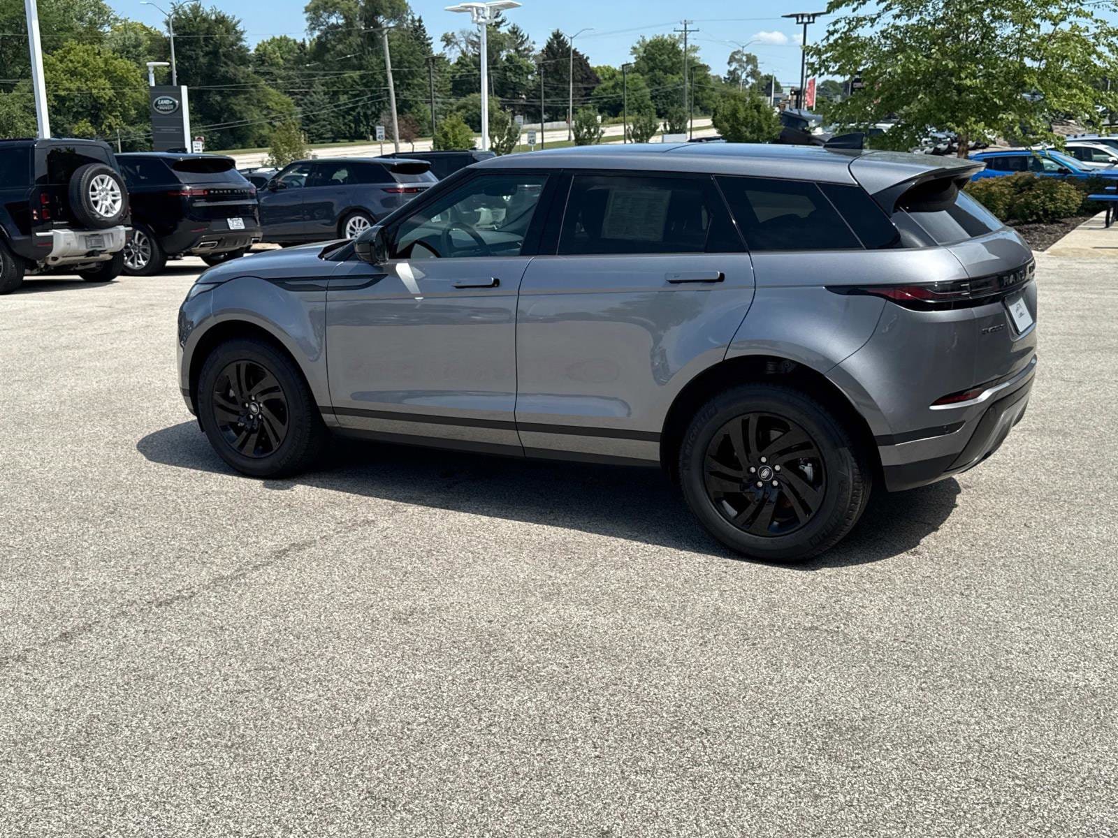 Certified 2025 Land Rover Range Rover Evoque S AWD/4WD image 8