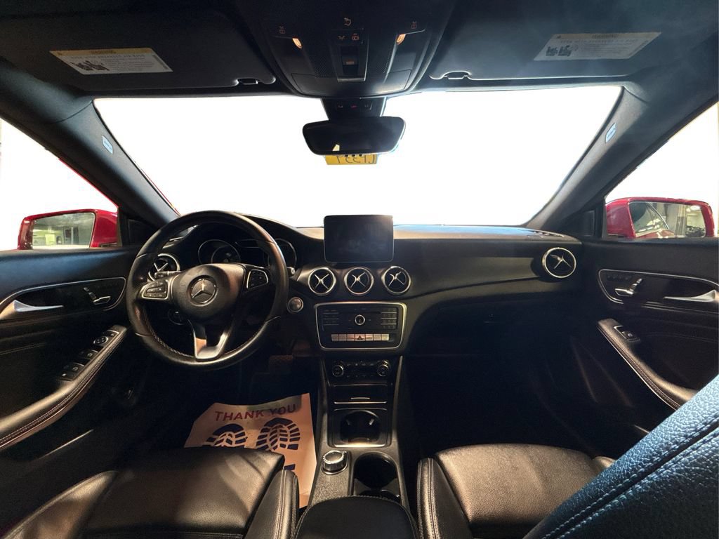 Used 2018 Mercedes-Benz CLA 250 4MATIC image 33