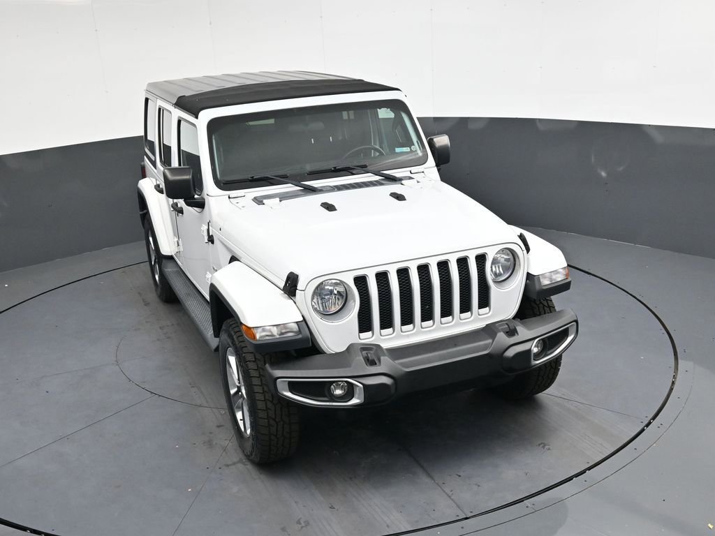 Used 2019 Jeep Wrangler Unlimited Sahara image 16