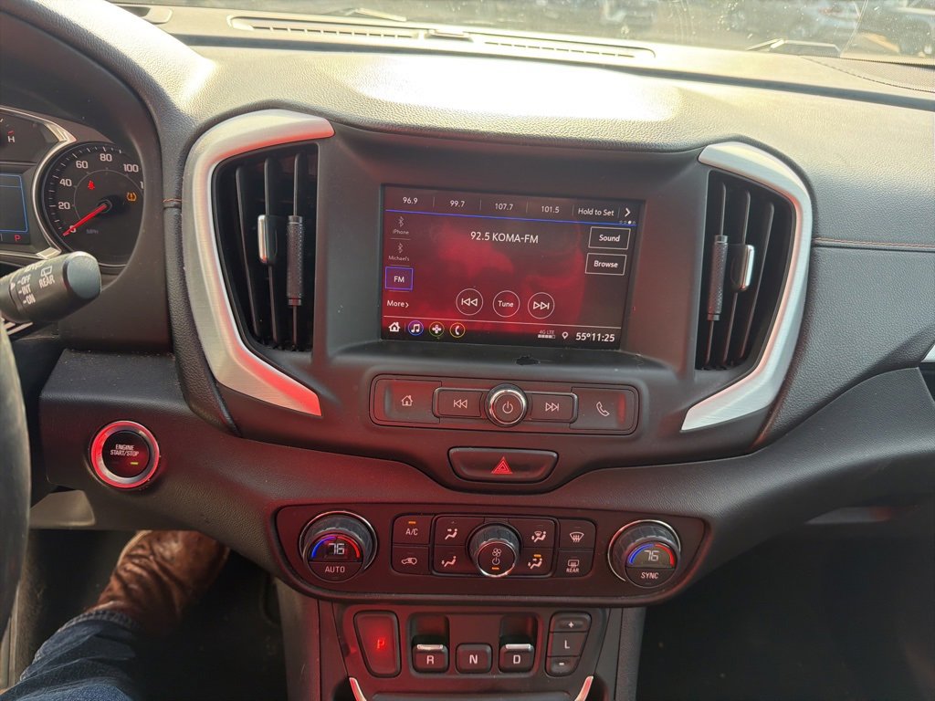 Used 2020 GMC Terrain SLE w/ Driver Convenience Package image 11