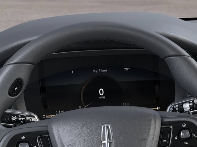 New 2025 Lincoln Corsair Reserve w/ Equipment Group 202A AWD/4WD image 13