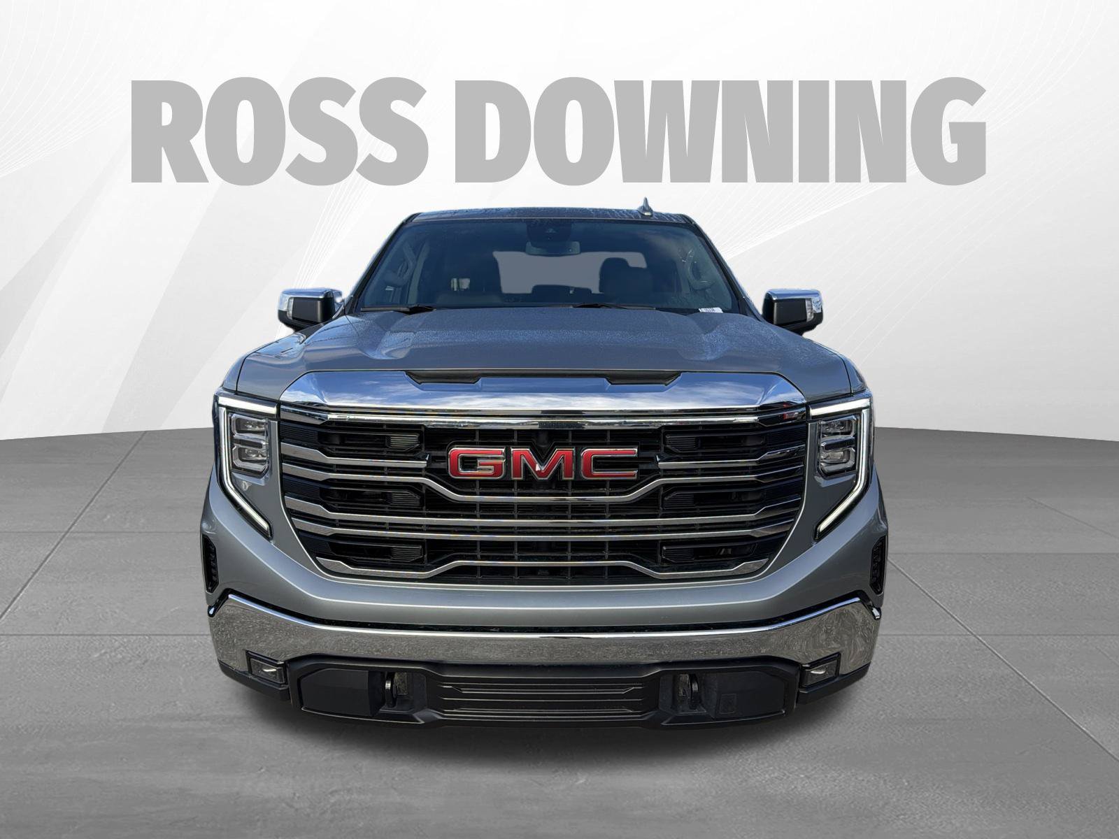 Used 2025 GMC Sierra 1500 SLT AWD/4WD image 2