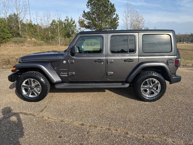 Used 2020 Jeep Wrangler Unlimited Sahara image 5