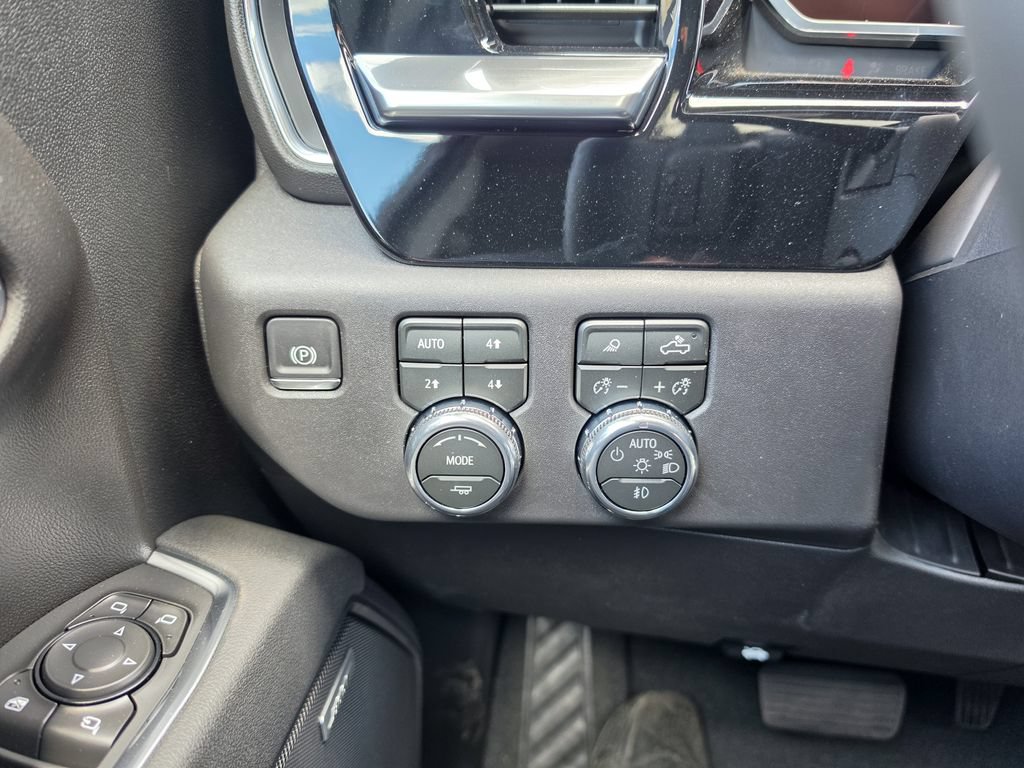 New 2026 GMC Sierra 1500 SLT w/ SLT Premium Plus Package AWD/4WD image 26