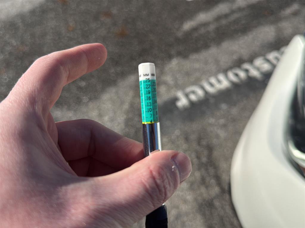 Used 2019 INFINITI QX30 Premium w/ Navigation Package image 40