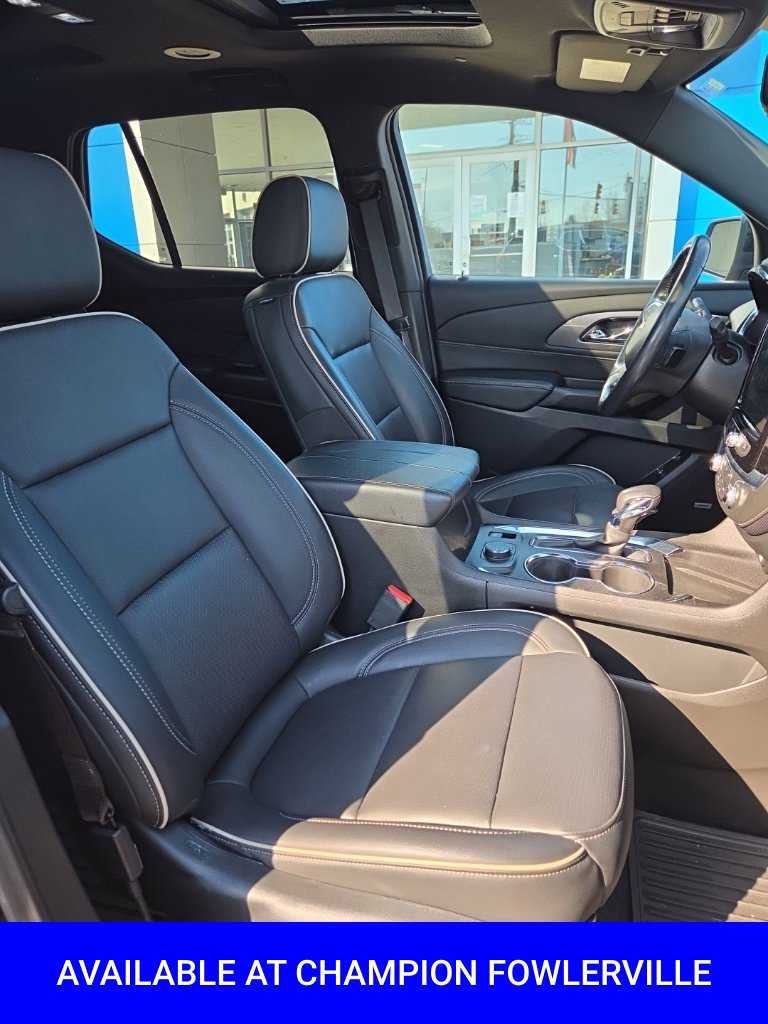 Used 2022 Chevrolet Traverse Premier AWD/4WD image 23