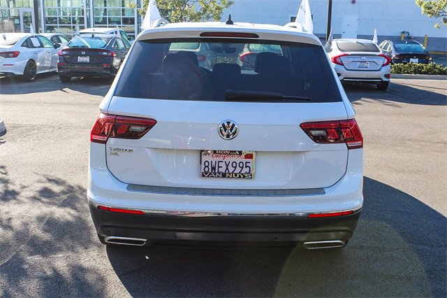 Used 2021 Volkswagen Tiguan SEL image 6