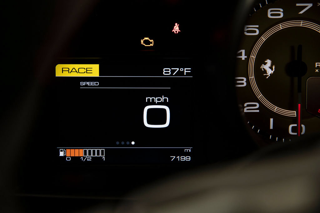 Certified 2017 Ferrari 488 GTB RWD image 12