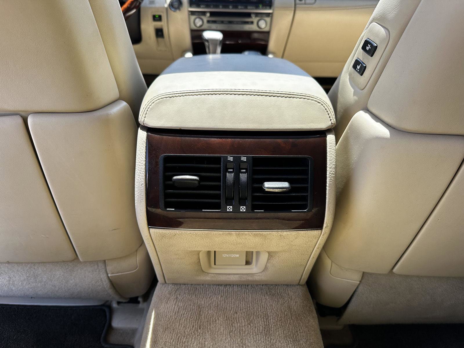 Used 2013 Lexus LS 460 w/ Comfort Pkg RWD image 22