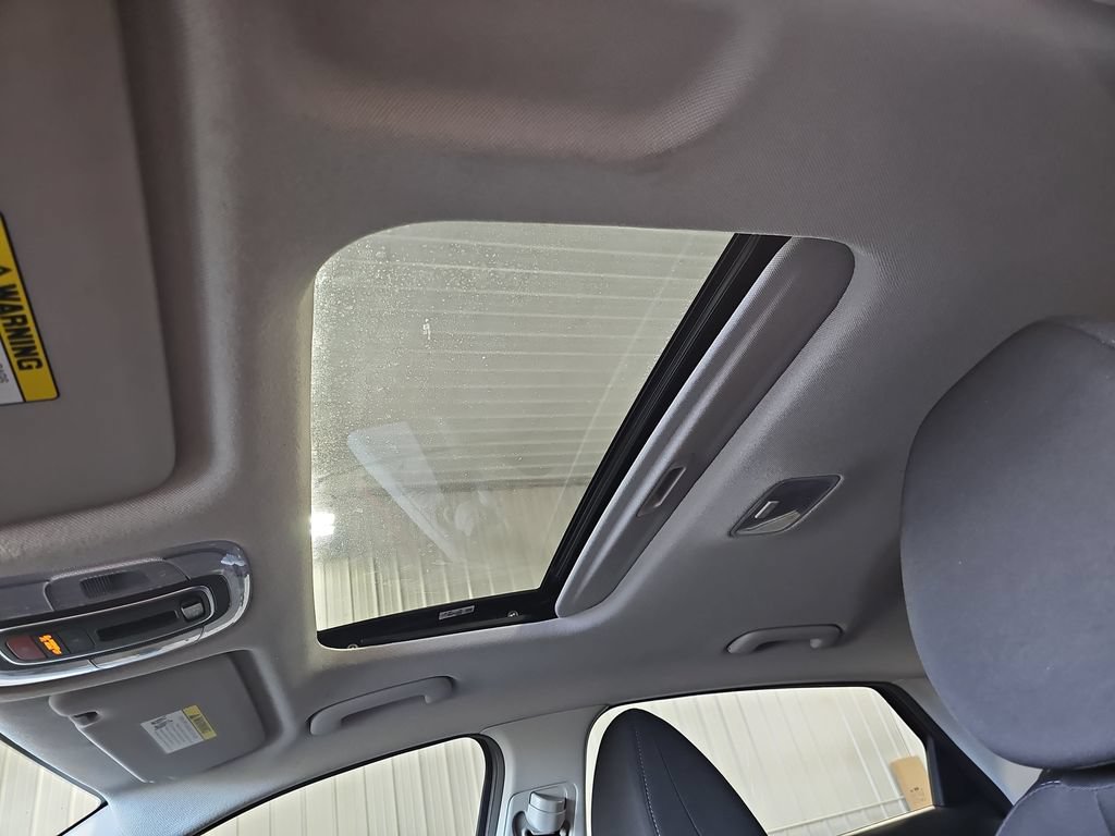 Certified 2025 Hyundai Elantra SEL FWD image 58