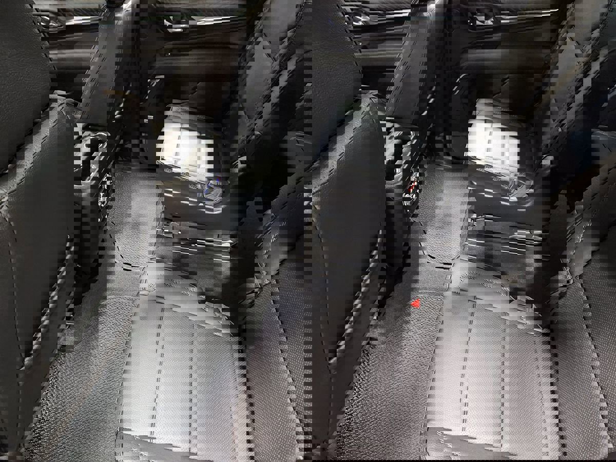 Used 2024 GMC Yukon Denali image 54