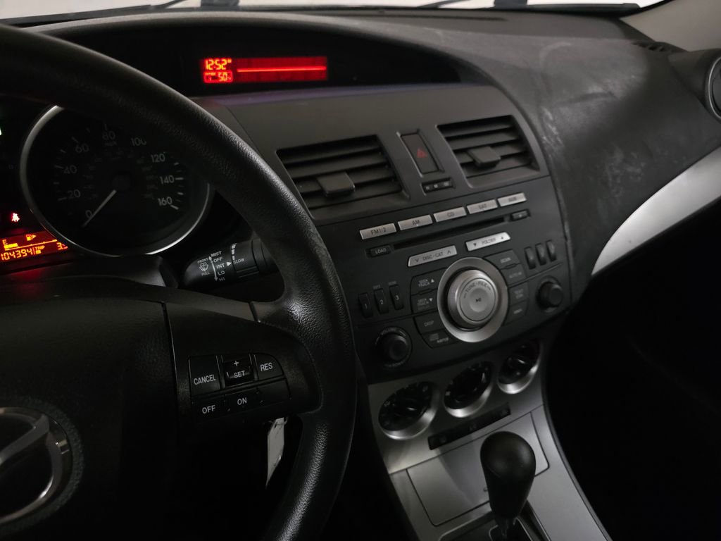 Used 2010 MAZDA MAZDA3 i Touring image 22