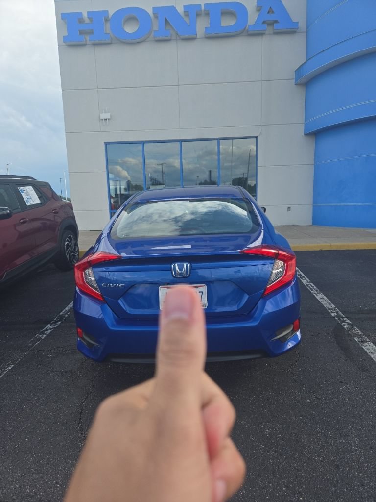 Used 2017 Honda Civic LX image 9
