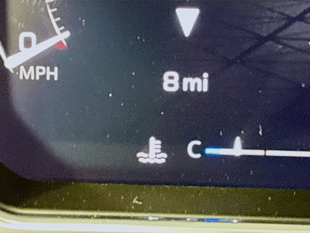 New 2026 GMC Sierra 3500 Denali Ultimate w/ LPO, Black Badging Package image 12