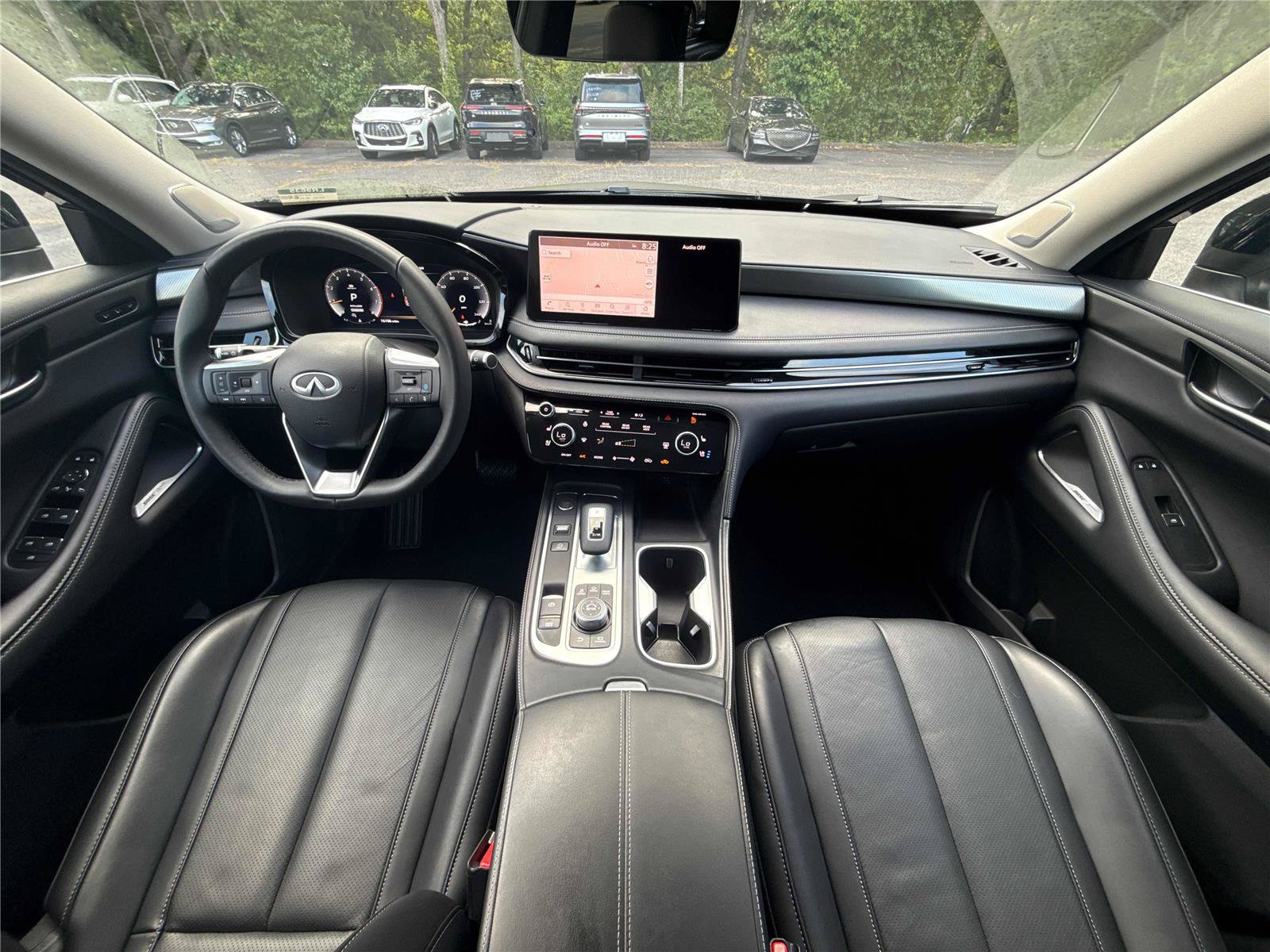 Used 2025 INFINITI QX60 Luxe FWD image 13
