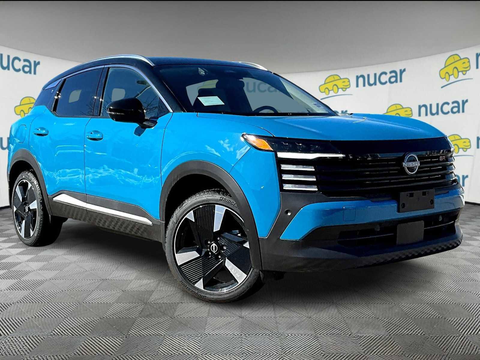 New 2025 Nissan Kicks SR w/ Illumination Package