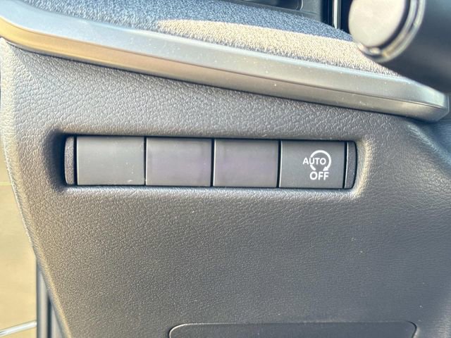 New 2026 Nissan Kicks SV image 23