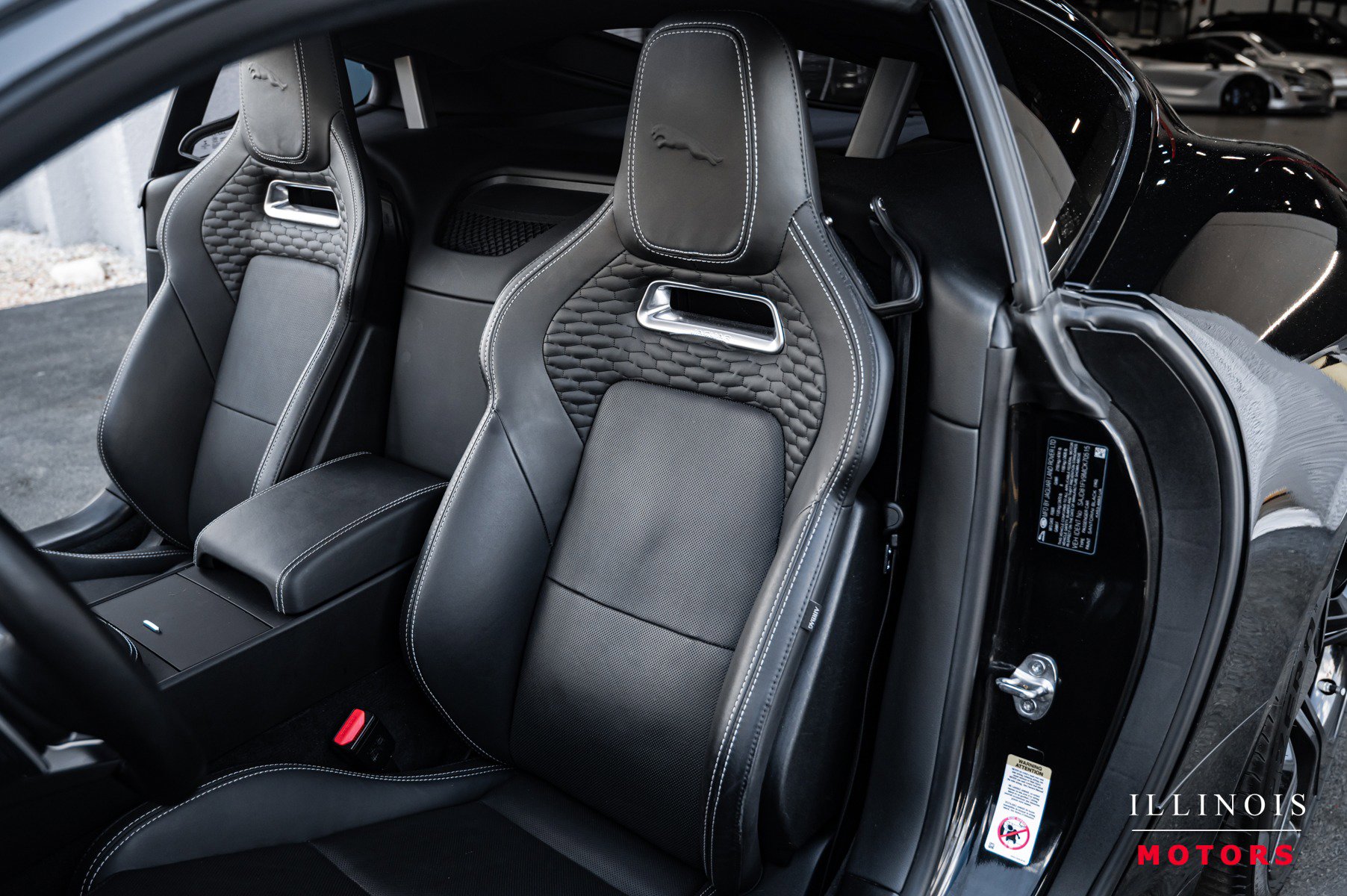 Used 2021 Jaguar F-TYPE R-Dynamic image 18