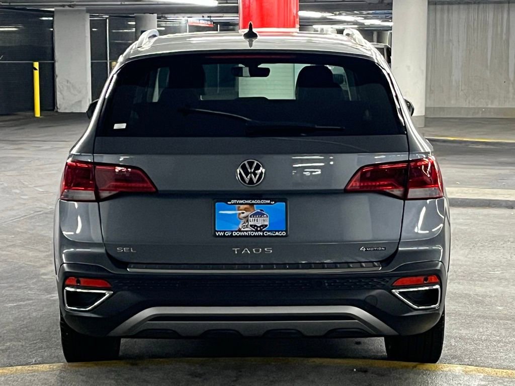 Used 2023 Volkswagen Taos SEL image 33