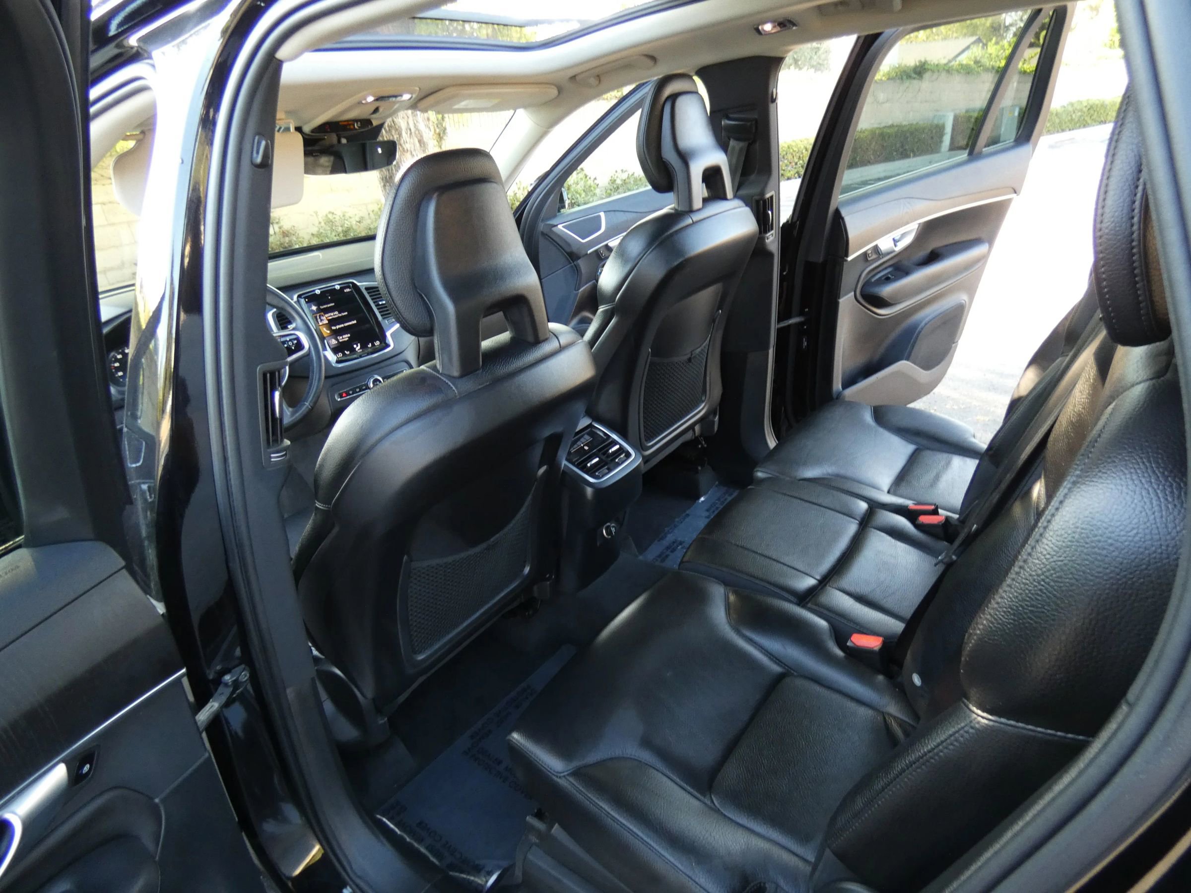 Used 2020 Volvo XC90 T6 Momentum image 42