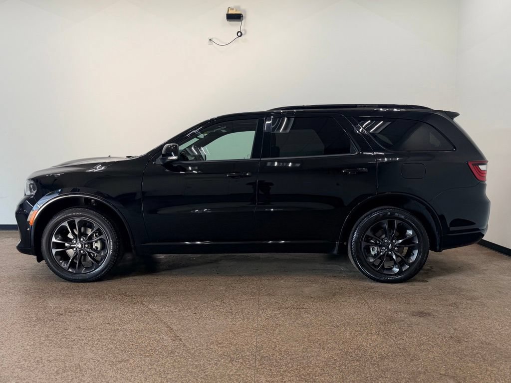 Used 2025 Dodge Durango GT AWD/4WD image 2