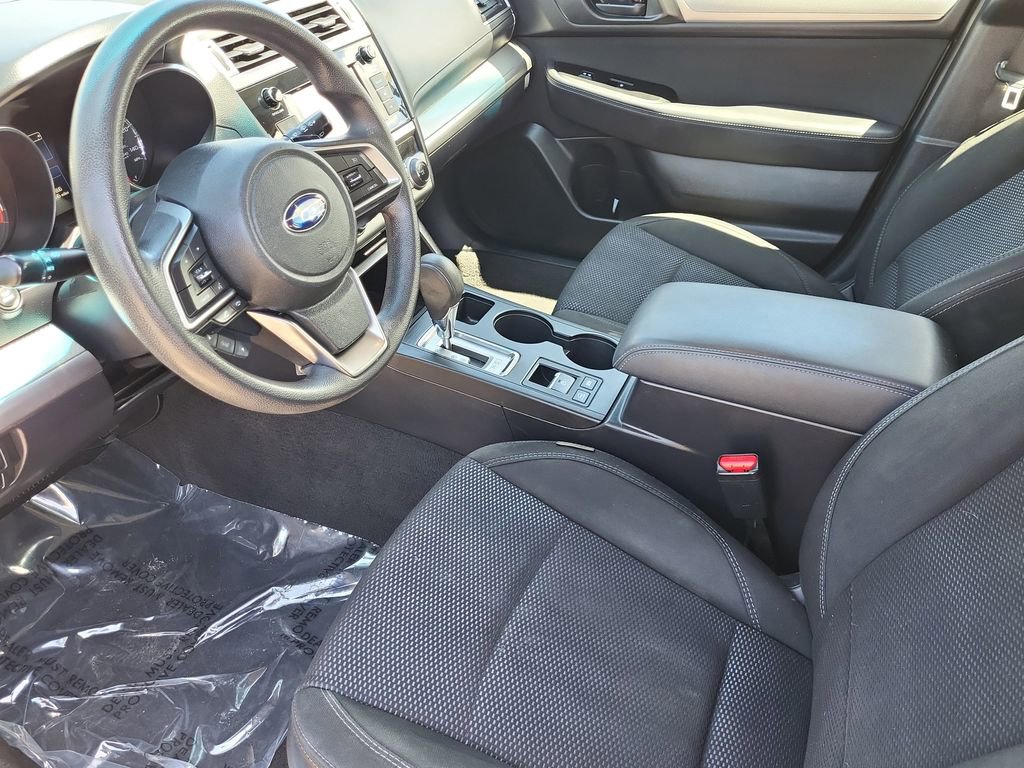 Used 2018 Subaru Outback 2.5i AWD/4WD image 11
