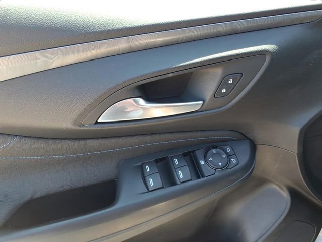 Used 2025 Buick Envista Sport Touring FWD image 14