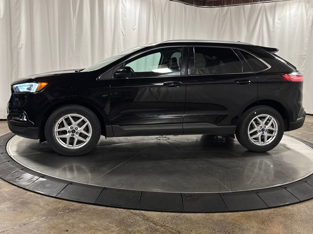 Used 2021 Ford Edge SEL w/ Convenience Package image 12