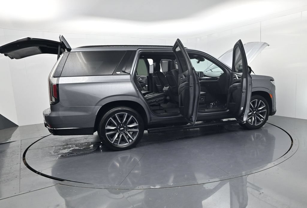 Used 2021 Cadillac Escalade Sport w/ Driver Assist Tech Package AWD/4WD image 69