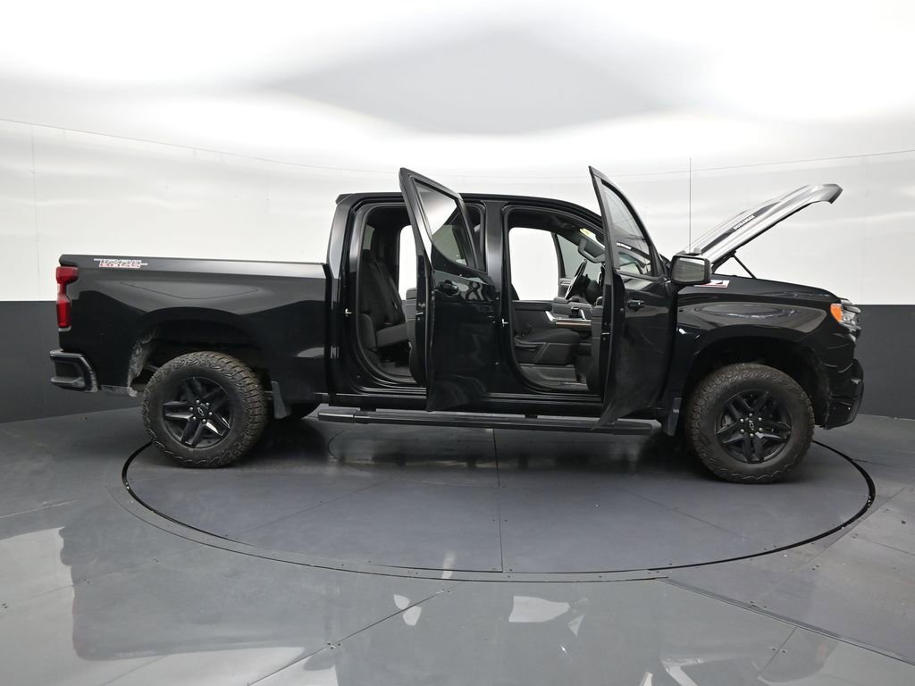 Used 2023 Chevrolet Silverado 1500 LT Trail Boss image 30