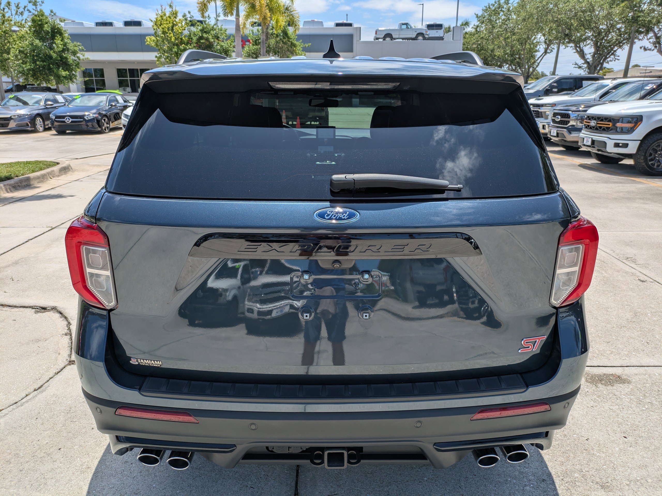 Certified 2023 Ford Explorer ST w/ Equipment Group 401A AWD/4WD image 5