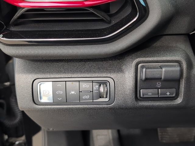 New 2024 Chevrolet Silverado EV RST AWD/4WD image 17
