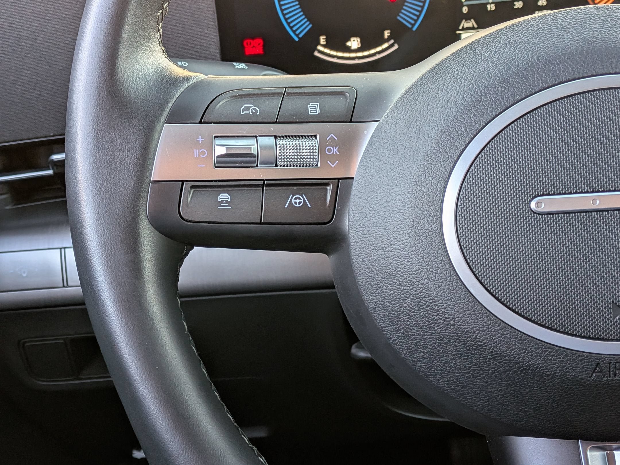 Used 2026 Hyundai Kona SEL Sport AWD/4WD image 15