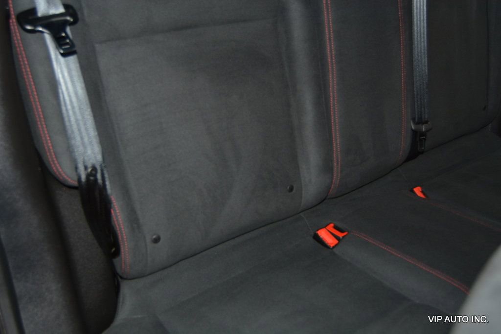 Used 2015 Nissan Juke NISMO image 24