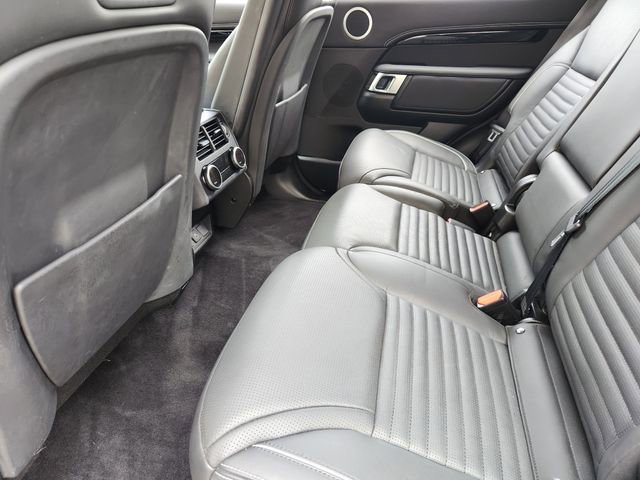 Used 2023 Land Rover Discovery HSE R-Dynamic AWD/4WD image 29