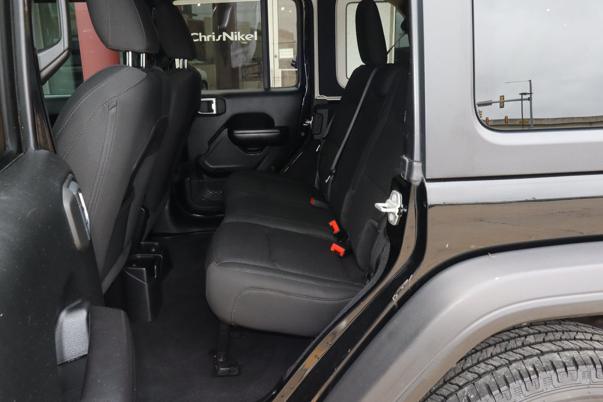 Used 2021 Jeep Wrangler Unlimited Sport AWD/4WD image 8