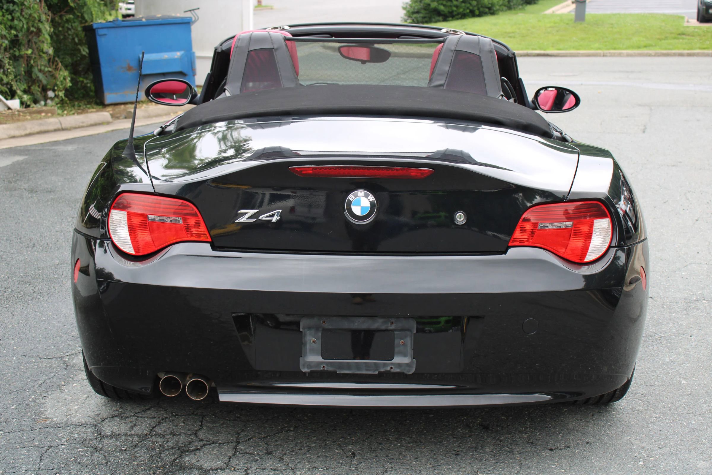 Used 2007 BMW Z4 3.0i image 9